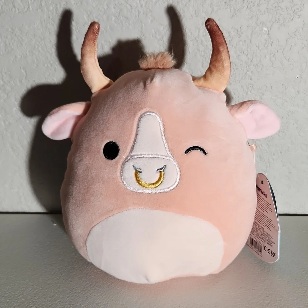 Squishmallow Howland Cow New